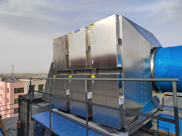 uv高效光解廢氣凈化設(shè)備，南京霍比特環(huán)保專(zhuān)注環(huán)保行業(yè)，解決廢氣難題